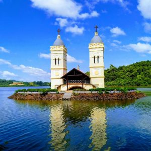 Torres da Igreja São Pedro
