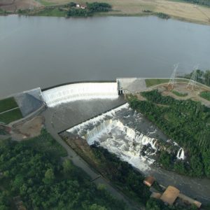 Rios, lagos e barragens